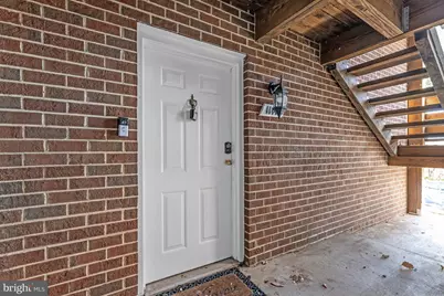 11142 Beaver Trail Court, Reston, VA 20191 - Photo 6