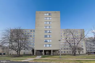 6621 Wakefield Dr, Alexandria, VA 22307 - Photo 1