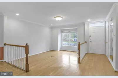 7222 Lensfield Court, Alexandria, VA 22315 - Photo 2