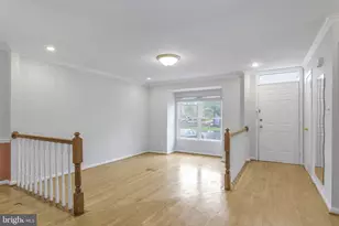 7222 Lensfield Ct, Alexandria, VA 22315 - Photo 2