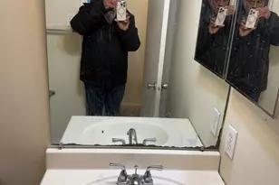 503 Florida Ave, Herndon, VA 20170 - Photo 2