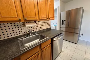 349 Reneau Way, Herndon, VA 20170 - Photo 8