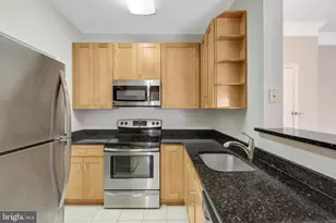 1580 Spring Gate Dr., McLean, VA 22102 - Photo 12