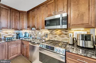 3705 S George Mason Dr, Falls Church, VA 22041 - Photo 12