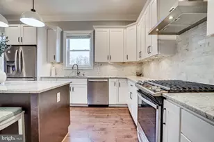 8733 Pohick Rd, Springfield, VA 22153 - Photo 14