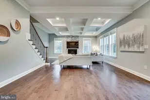 8733 Pohick Rd, Springfield, VA 22153 - Photo 16