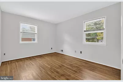 13719 McGill Drive, Chantilly, VA 20151 - Photo 36