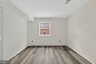 13719 McGill Dr, Chantilly, VA 20151 - Photo 14