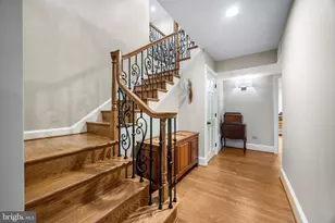3227 Valley Ln, Falls Church, VA 22044 - Photo 32