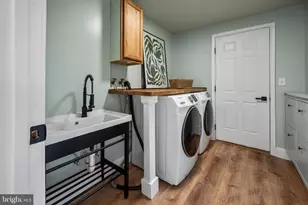 1359 Rock Chapel Rd, Herndon, VA 20170 - Photo 8