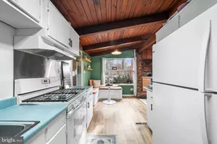 2906 Pine Spring Rd, Falls Church, VA 22042 - Photo 16