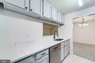 5700 Shadwell Ct, Alexandria, VA 22309 - Photo 6