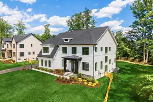 9209 Franks Pt Ln, Lorton, VA 22079 - Photo 8