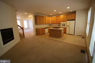 8316 Dockray Ct, Lorton, VA 22079 - Photo 12