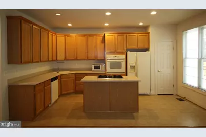 8316 Dockray Court, Lorton, VA 22079 - Photo 14