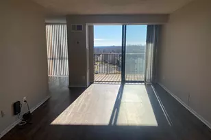 2311 Pimmit Dr, Falls Church, VA 22043 - Photo 6