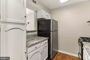 5833 Cove Landing Rd, Burke, VA 22015 - Photo 22