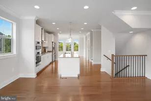 5250 Ridgeview Retreat Dr, Chantilly, VA 20151 - Photo 12