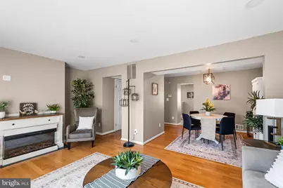 5213 Cannes Court, Alexandria, VA 22315 - Photo 8