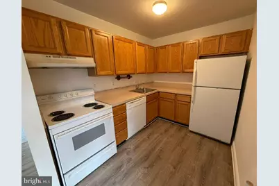 5421 Crossrail Drive, Burke, VA 22015 - Photo 6