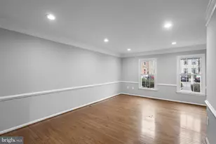 4068 Championship Dr, Annandale, VA 22003 - Photo 10