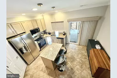 2406 Misty Dawn Court, Herndon, VA 20171 - Photo 8