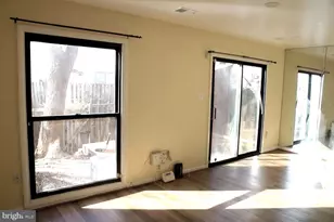 9507 Barcellona Ct, Fairfax, VA 22031 - Photo 18