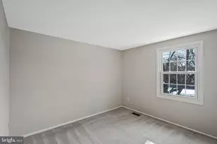 9920 Oakdale Woods Ct, Vienna, VA 22181 - Photo 22