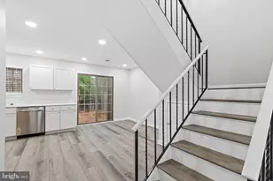 2006 Headlands Cir, Reston, VA 20191 - Photo 8