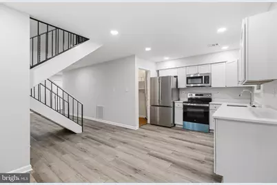 2006 Headlands Circle, Reston, VA 20191 - Photo 10