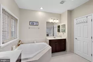 2467 Cypress Green Ln, Herndon, VA 20171 - Photo 58