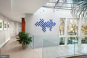 1100 Crest Ln, McLean, VA 22101 - Photo 34