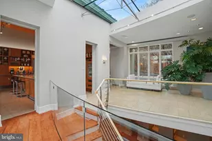 1100 Crest Ln, McLean, VA 22101 - Photo 36