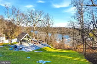 1100 Crest Ln, McLean, VA 22101 - Photo 96