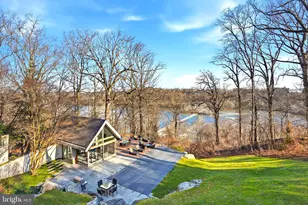 1100 Crest Ln, McLean, VA 22101 - Photo 52