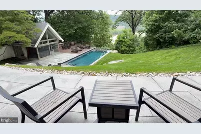 1100 Crest Lane, McLean, VA 22101 - Photo 36