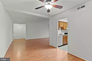 3362 Woodburn Rd, Annandale, VA 22003 - Photo 4