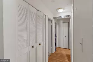 3362 Woodburn Rd, Annandale, VA 22003 - Photo 6