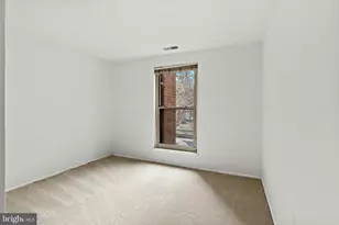 3362 Woodburn Rd, Annandale, VA 22003 - Photo 12