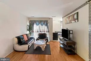 3362 Woodburn Rd, Annandale, VA 22003 - Photo 4