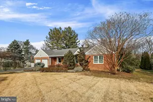 6448 Sleepy Ridge Rd, Falls Church, VA 22042 - Photo 4