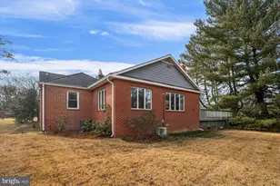 6448 Sleepy Ridge Rd, Falls Church, VA 22042 - Photo 46