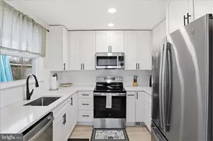 3022 Jonothan Pl, Falls Church, VA 22042 - Photo 8