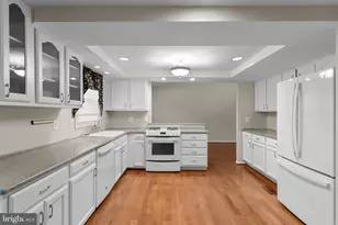 7758 Tara Heights Pl, Springfield, VA 22153 - Photo 18