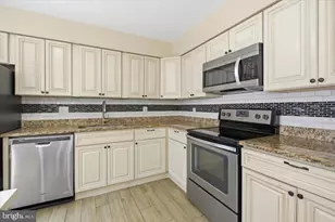 14187 Royal Oak Ln, Centreville, VA 20120 - Photo 12