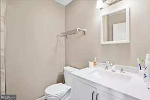 14429 Cool Oak Ln, Centreville, VA 20121 - Photo 12