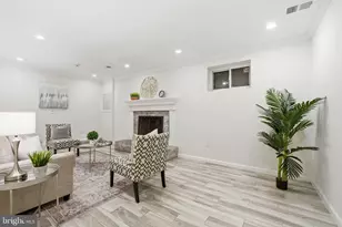 9652 Lindenbrook St, Fairfax, VA 22031 - Photo 38