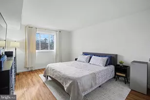 2073 Royal Fern Ct, Reston, VA 20191 - Photo 16