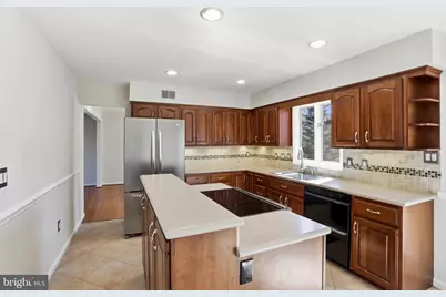 9202 Rockefeller Lane, Springfield, VA 22153 - Photo 16