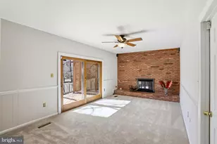 9202 Rockefeller Ln, Springfield, VA 22153 - Photo 20